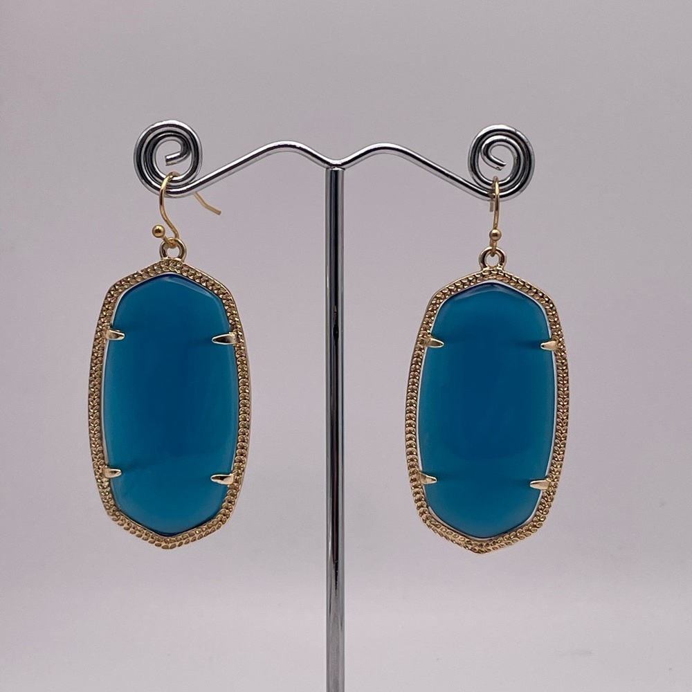 Fashion Earrings. Elegant Gold and Vibrant Blue Earrings NWOT